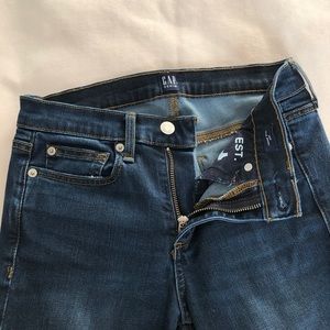 GAP True Skinny Blue Jeans